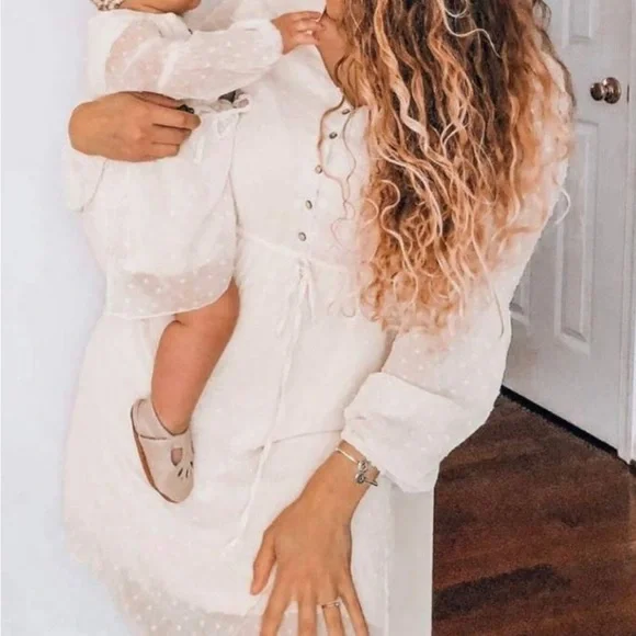 Baileys blossoms Windsor dot matching mommy and me dress - Picture 1 of 3